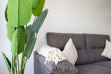 Appartement in Villamartín - Gardenia – Elegant Penthouse met Dakterras Lounge