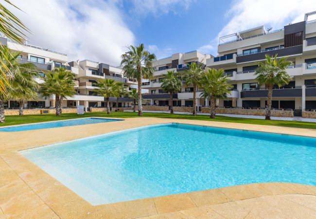 Appartement in Orihuela Costa - Iris - Luxe Appartement met Terras en Zwembad