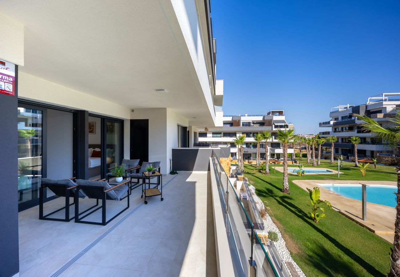 Appartement in Orihuela Costa - Mediterrane Bries - Zwembad & Terras