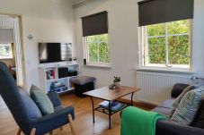 Chalet en Anjum - Paloma Chalet with Sauna - Relaxing Nature Escape by Lauwersmeer Park