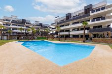 Apartamento en Orihuela - ✨ “Covadonga Sunset” Elegant Apartment with Terrace & Pool ✨