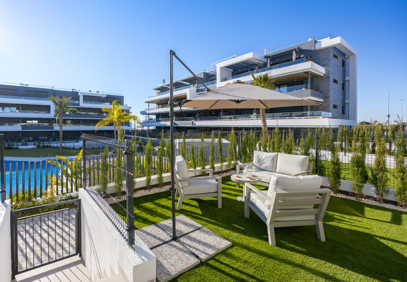 Apartamento en Torrevieja - Lagoons – Encantador apartamento con deporte y bienestar