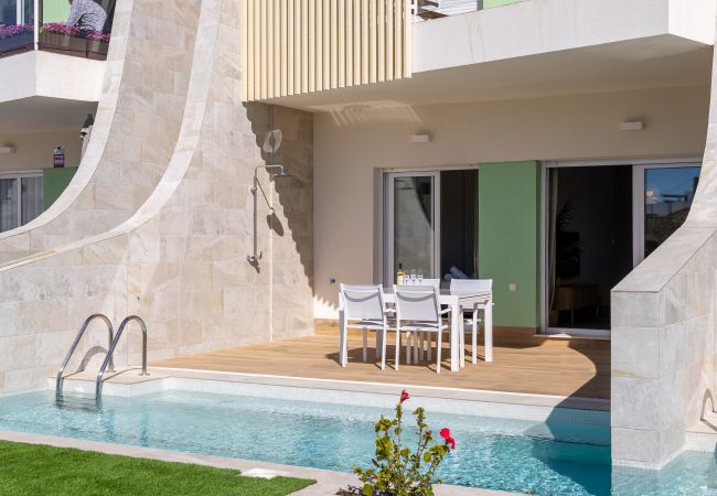 Apartamento en Pilar de la Horadada - Casa de Sarina – Apartamento precioso con acceso directo a la piscina