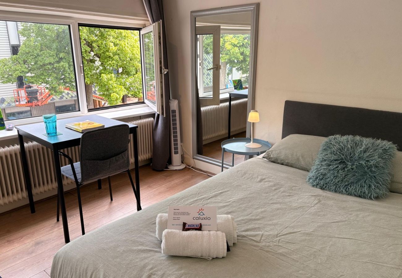 Rent by room in Groningen - Charming Maya Room Close to City Center & UMCG
