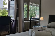 Rent by room in Groningen - Charming Maya Room Close to City Center & UMCG