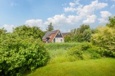 Chalet in Anjum - Peaceful Holiday Home by the Lake & Nature Reserve