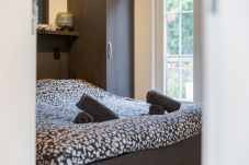 Chalet in Putten - Luxury Chalet near the Veluwe Forest 